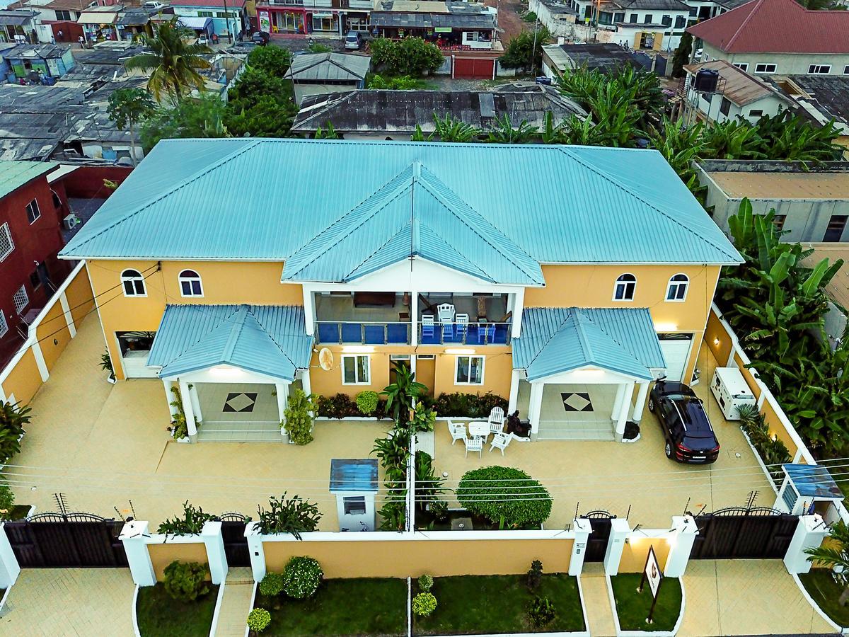@Home Boutique B&B Hostel And Suite Accra Buitenkant foto